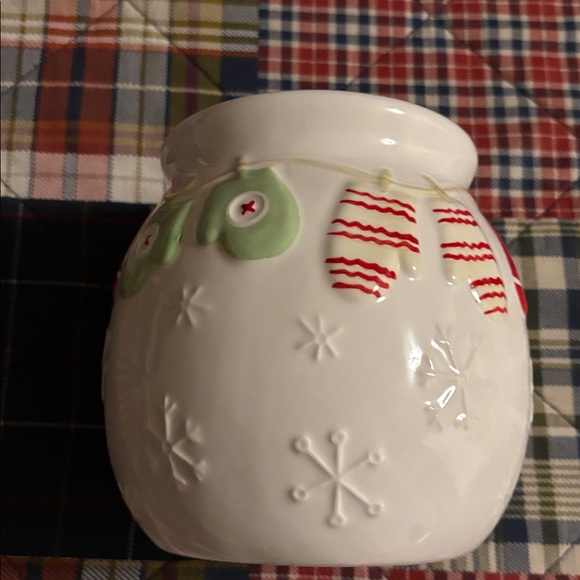 Hallmark Red and White Holiday Cookie Jar with Mittens - Picture 5 of 7